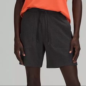 LULULEMON At Ease Short 7”